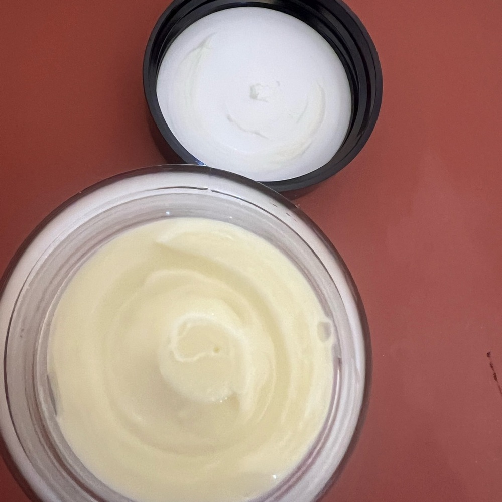 Disney Alice in wonderland vitamin enriched face base BOBBI BROWN New - Picture 4 of 6